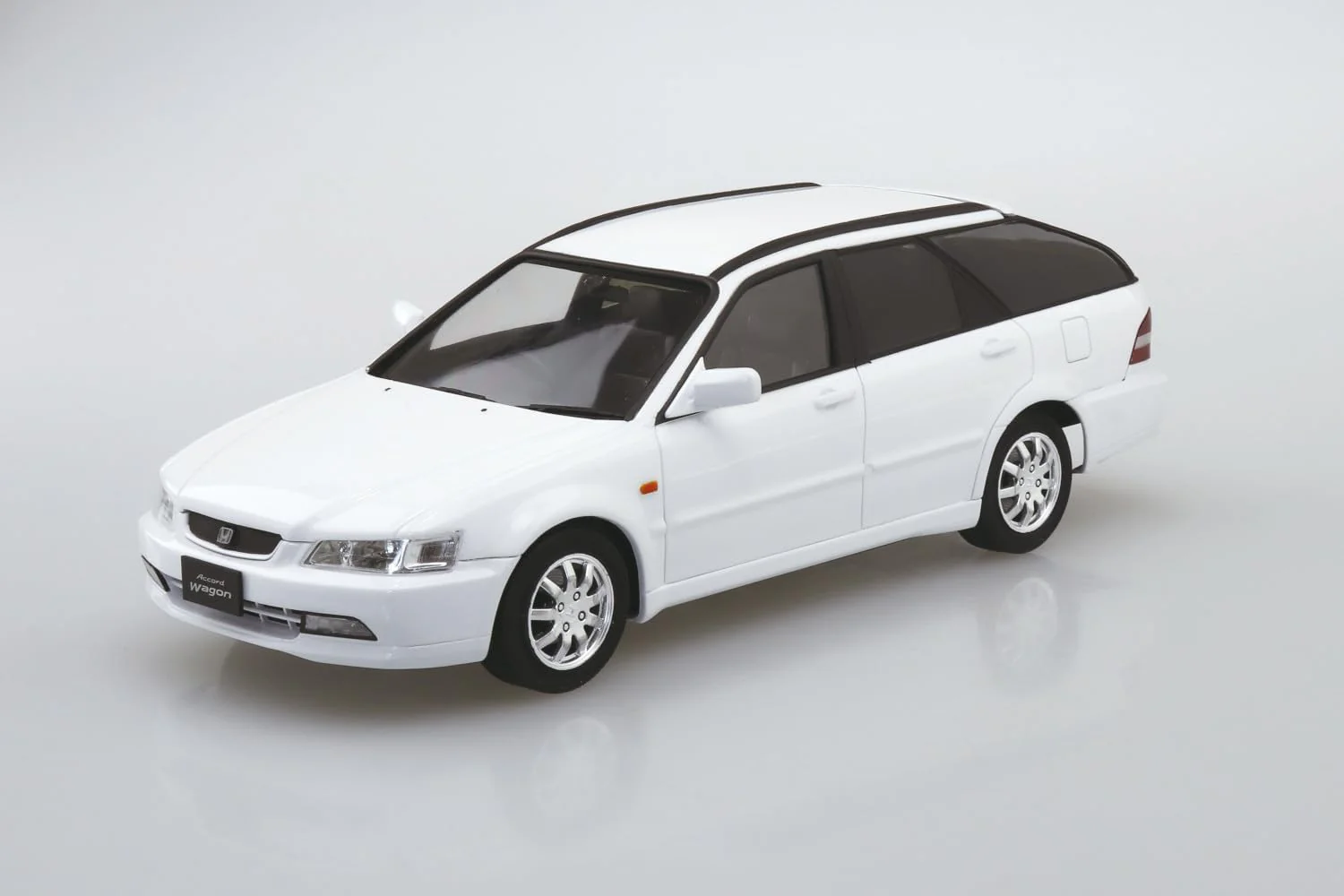 Aoshima 069332 1/24 The Model Car Series No.140 Honda CF6 Accord Wagon VTL '00 - Image 6