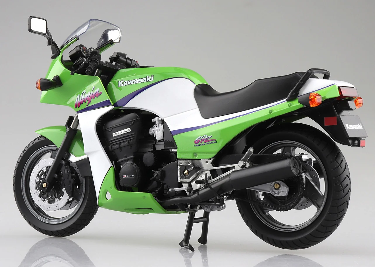 Aoshima 1/12 Complete Bike KAWASAKI GPZ900R Lime Green - Image 2