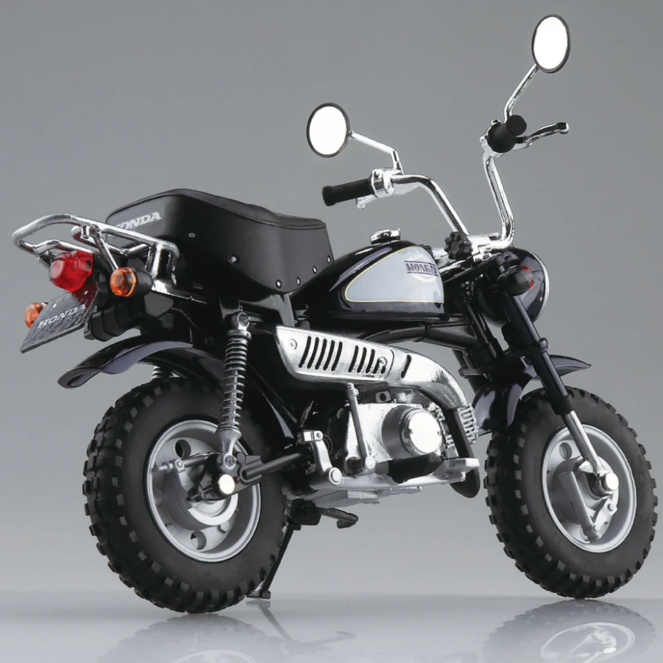 Aoshima 1/12 Honda Monkey Candy Imperial Blue - Image 2