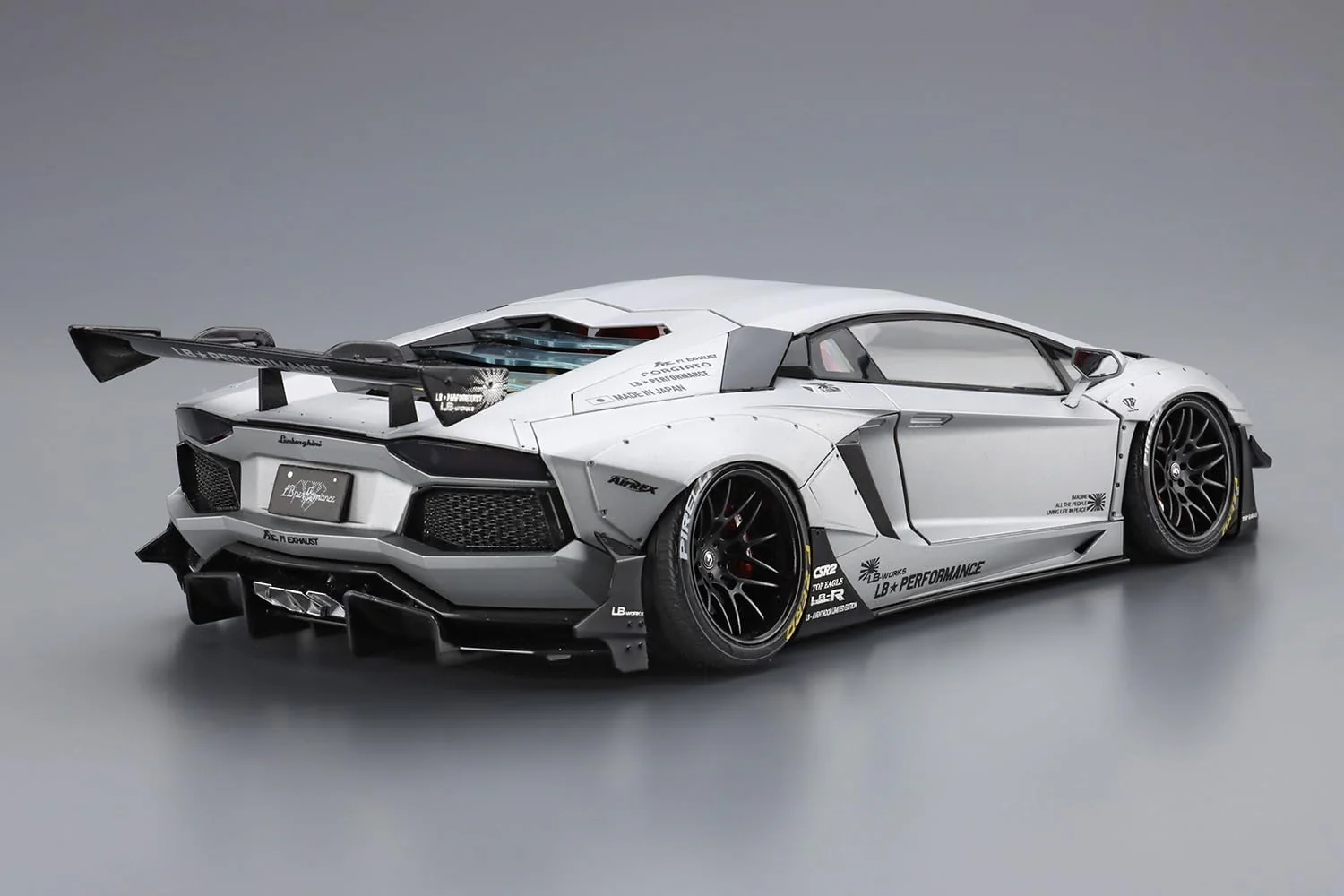 Aoshima 1/24 Liberty Walk No.19 LB Works Lamborghini Aventador Limited Edition Ver.1 - Image 3