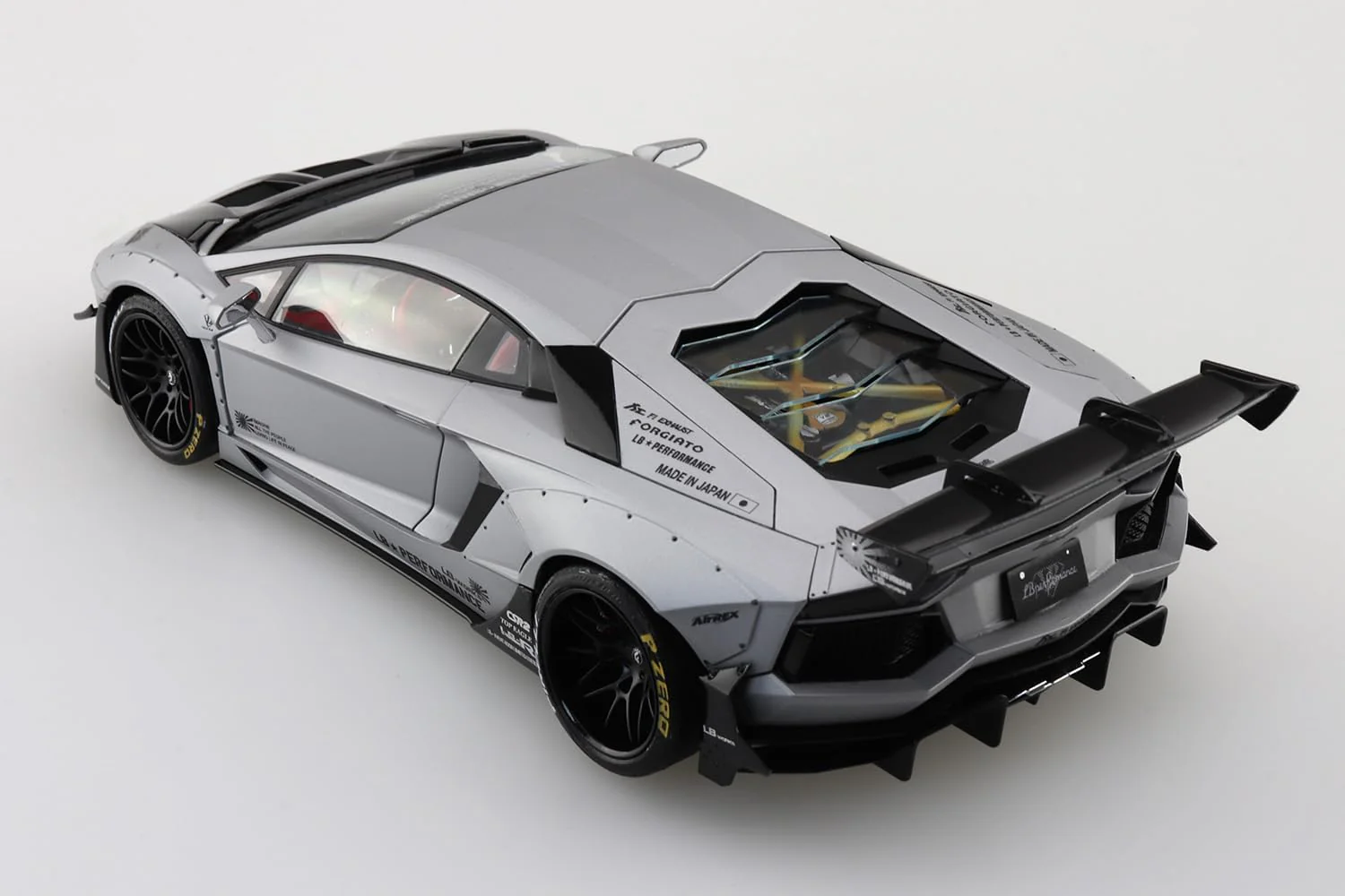 Aoshima 1/24 Liberty Walk No.19 LB Works Lamborghini Aventador Limited Edition Ver.1 - Image 5
