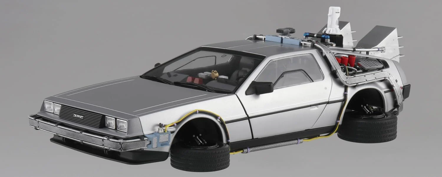 Aoshima 1/24 Movie Mecha No.BT-02 Back to the Future Part II Time Machine - Image 8