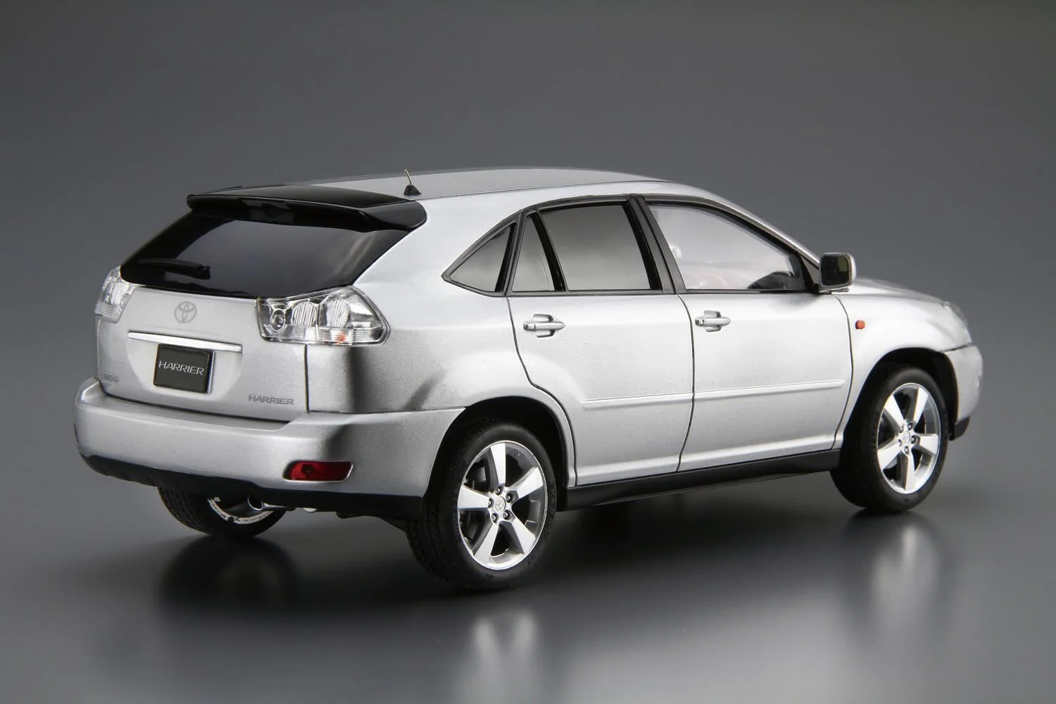 Aoshima 1/24 The Model Car No. 105 Toyota GSU30W Harrier 350G Premium L Package '06 - Image 3