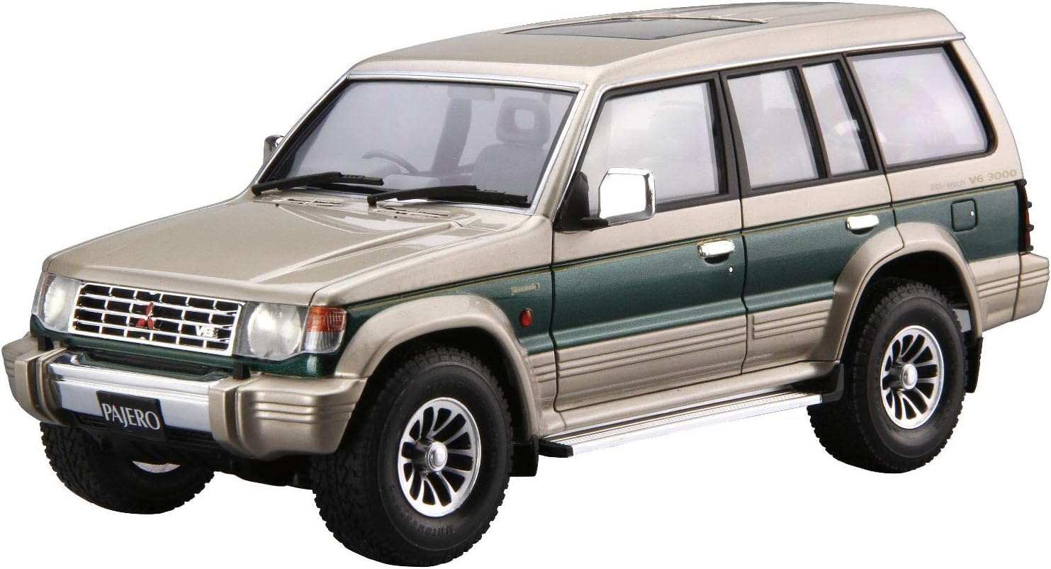 Aoshima 1/24 The Model Car No. 107 Mitsubishi V43W Pajero Super Exceed 1991