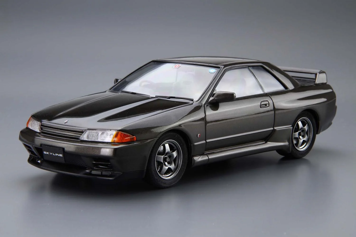 Aoshima 1/24 The Model Car No. 12 Nissan BNR32 Skyline GT-R 1989 - Image 3
