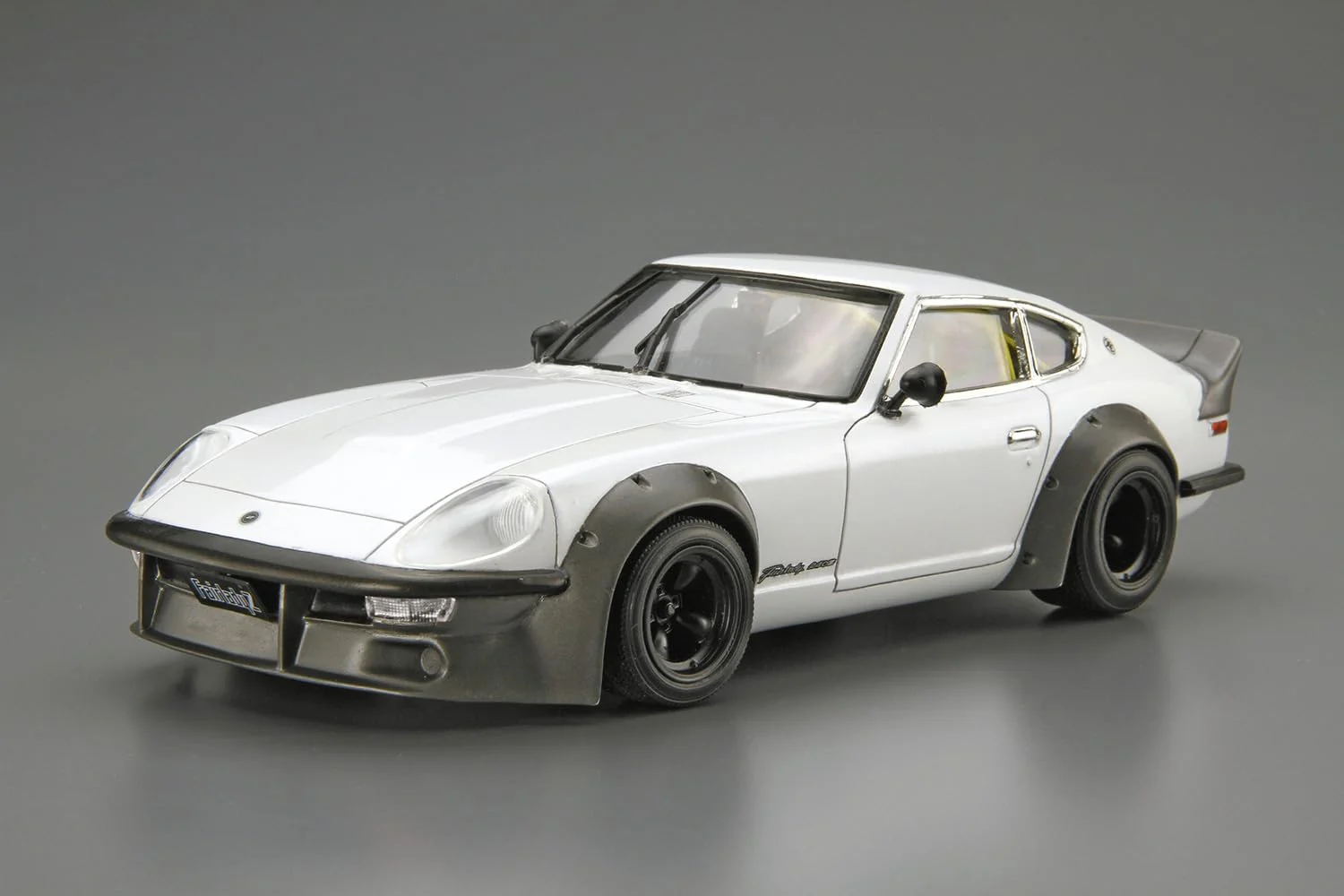 Aoshima 1/24 The Model Car Series No.128 Nissan S30 Fairlady Z Aero Custom Ver.2 '75 - Image 2