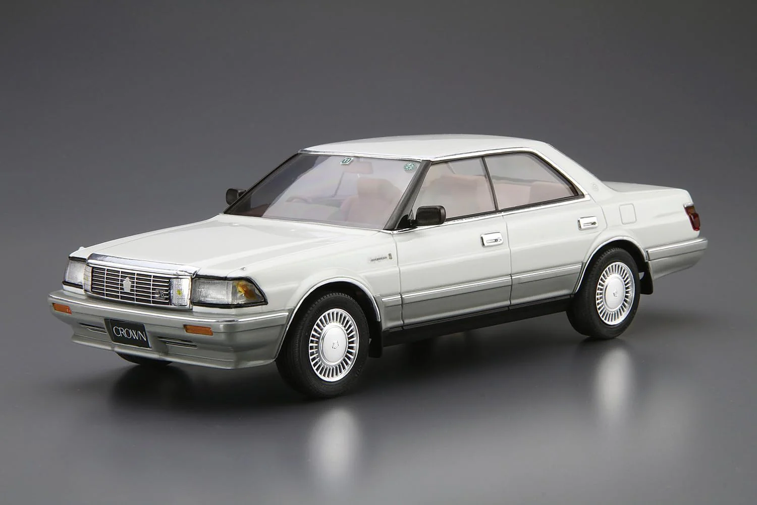 Aoshima 1/24 The Model Car Series No.87 Toyota UZS131 Crown Royal Saloon G '89 - Image 2