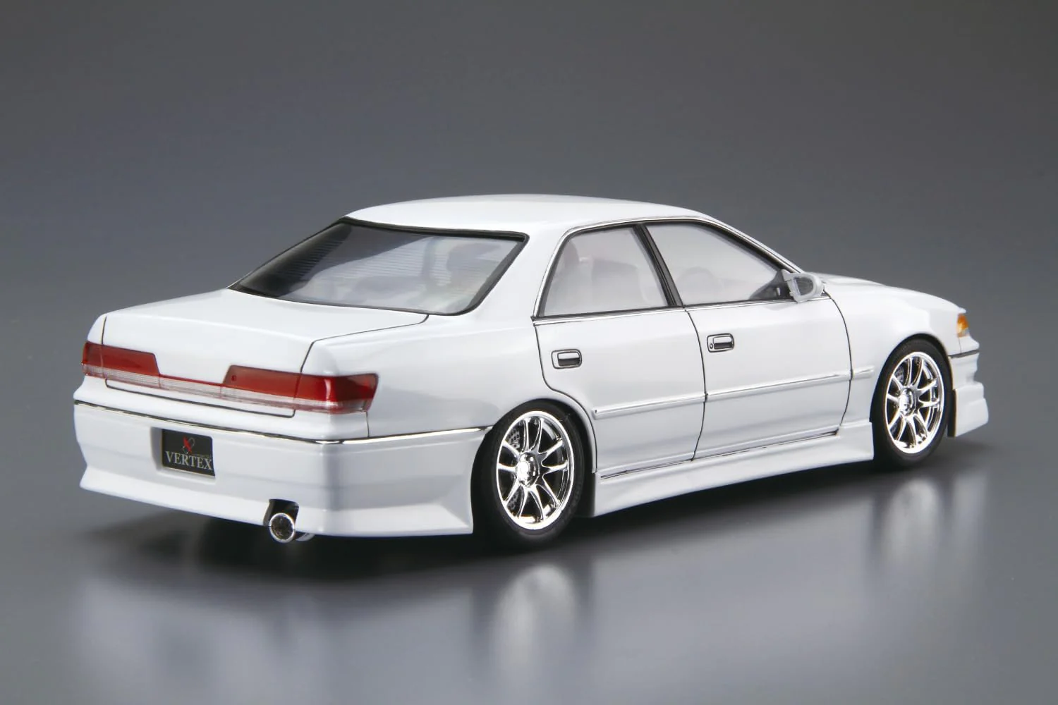 Aoshima 1/24 The Tuned Car No.054 VERTEX JZX100 Mark II Tourer V '98 (Toyota) - Image 2