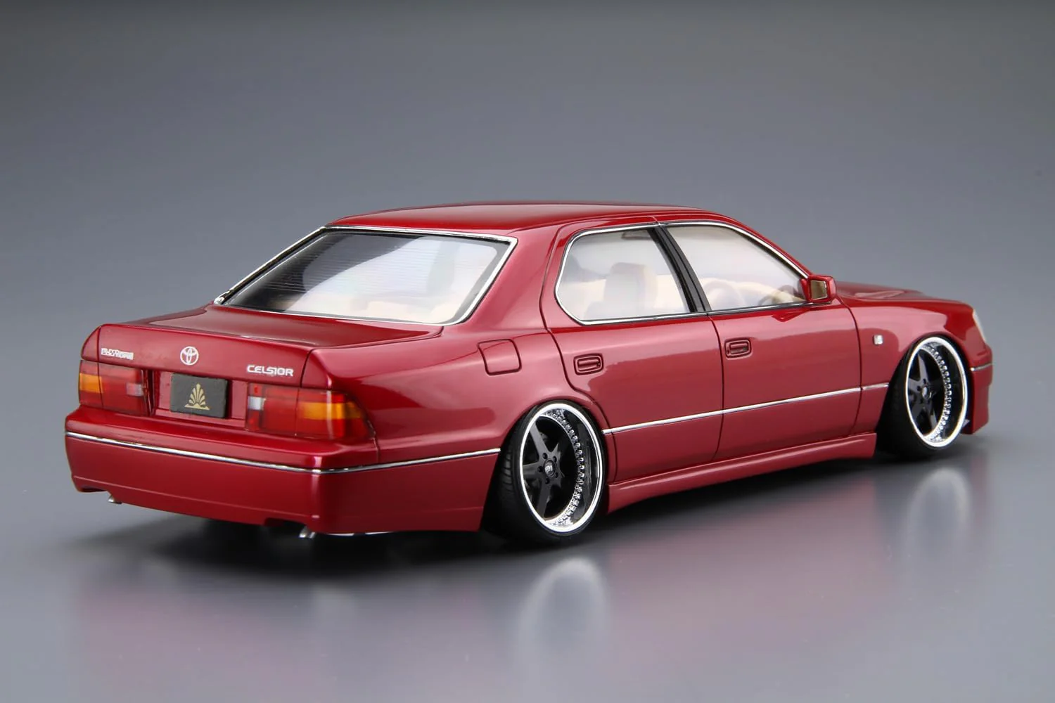 Aoshima 1/24 The Tuned Car No.23 Auto Couture UCF21 Celsior '97 (Toyota) - Image 2