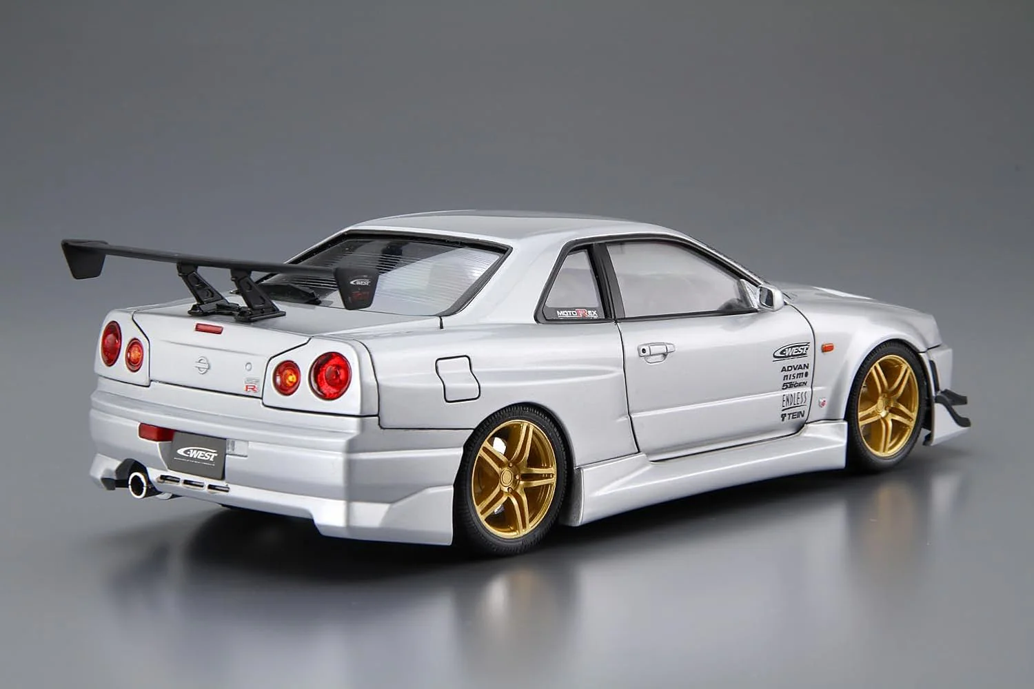 Aoshima 1/24 The Tuned Car Series No.50 Nissan C-WEST BNR34 Skyline GT-R '02 - Image 2