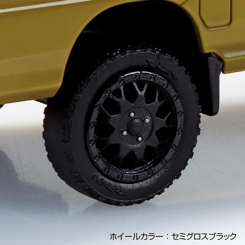 Aoshima 1/32 RakuPla Snap Kit No.05CU-OE Subaru Sambar Truck Custom Wheels Olive - Image 6