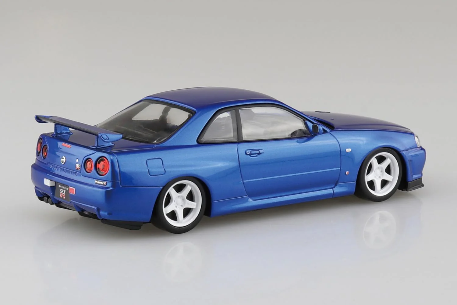 Aoshima 1/32 RakuPla Snap Kit No.12CU-BB Nissan R34 Skyline GT-R Custom Wheels (Bayside Blue) - Image 4