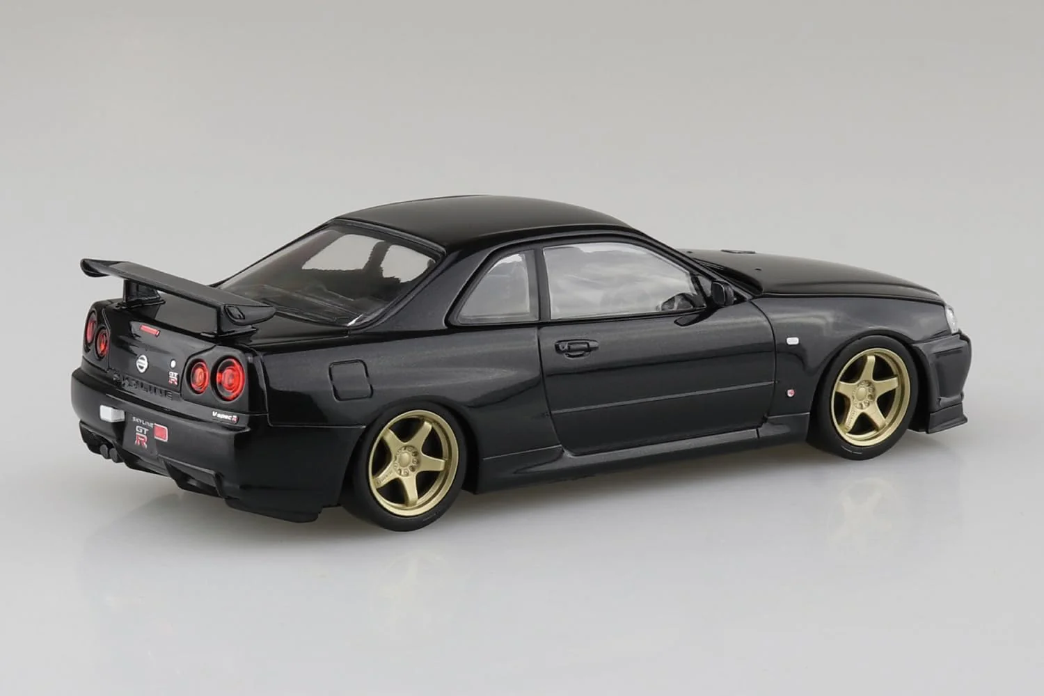 Aoshima 1/32 RakuPla Snap Kit No.12CU-BP Nissan R34 Skyline GT-R Custom Wheels (Black Pearl) - Image 4