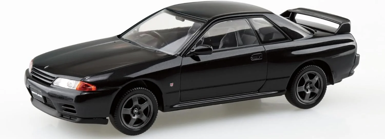 Aoshima 1/32 RakuPla Snap Kit No.14-BP Nissan R32 Skyline GT-R Black Pearl Metallic - Image 2