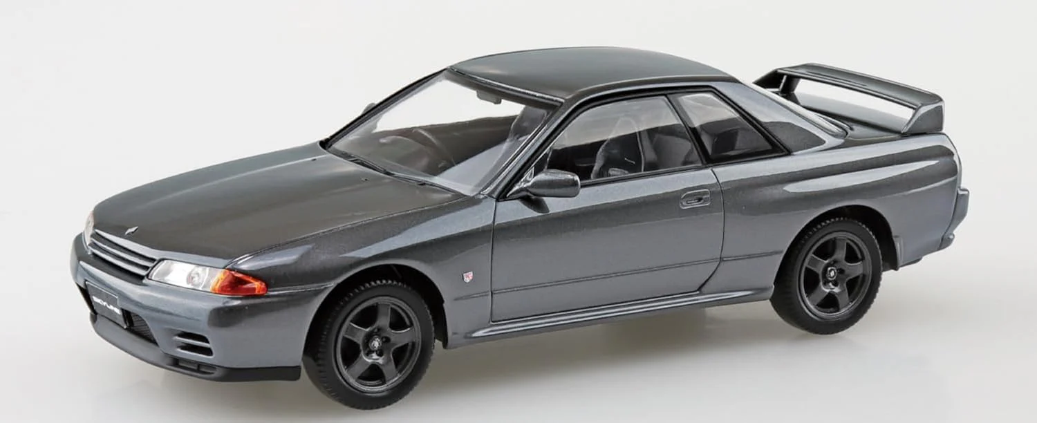 Aoshima 1/32 RakuPla Snap Kit No.14-GG Nissan R32 Skyline GT-R Gun Gray Metallic - Image 2