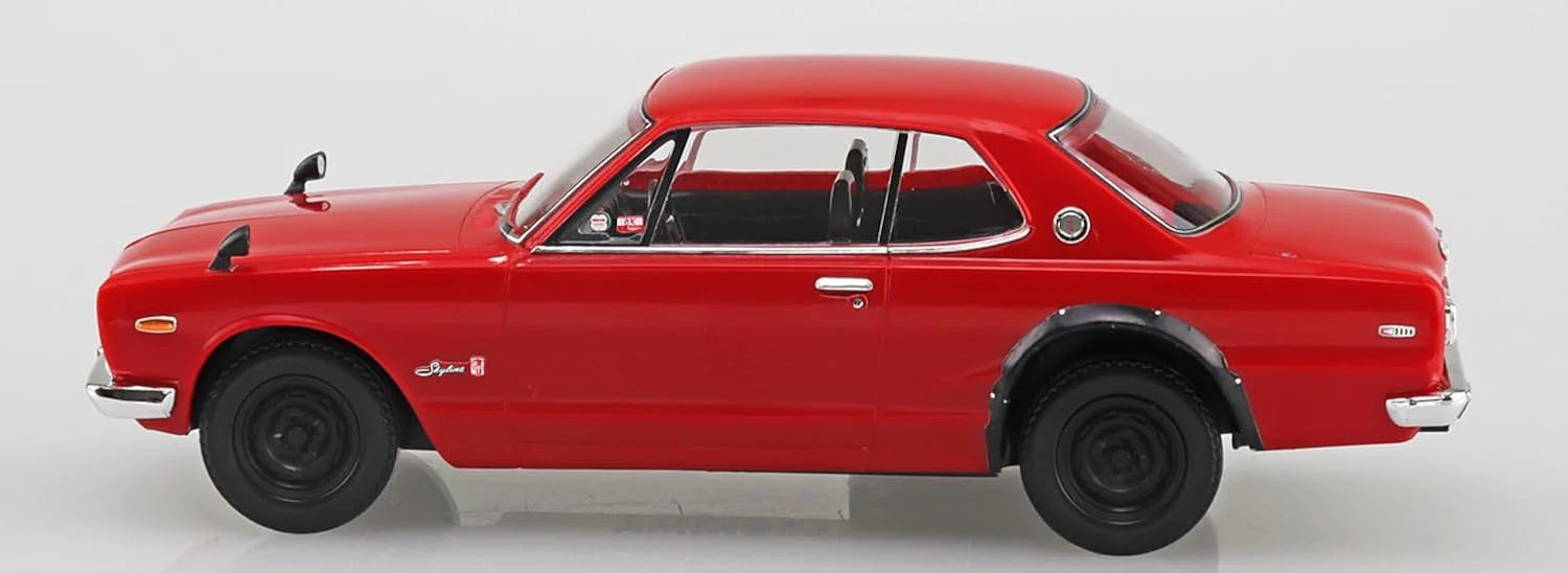 Aoshima 1/32 RakuPla Snap Kit No.16-RD Nissan C10 Skyline 2000GT-R (Red) - Image 4
