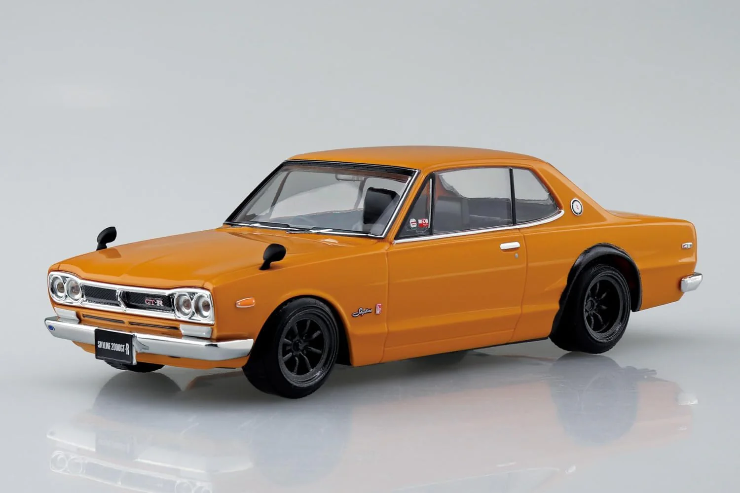 Aoshima 1/32 RakuPla Snap Kit No.16CU-BN Nissan C10 Skyline 2000GT-R Custom Wheel (Brown) - Image 2