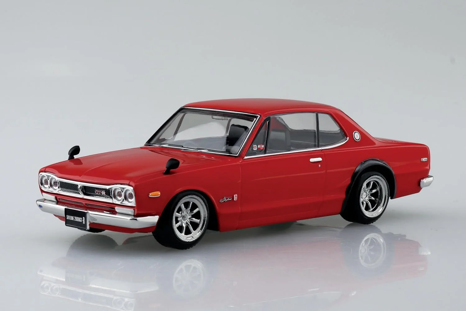 Aoshima 1/32 RakuPla Snap Kit No.16CU-RD Nissan C10 Skyline 2000GT-R Custom Wheel (Red) - Image 2