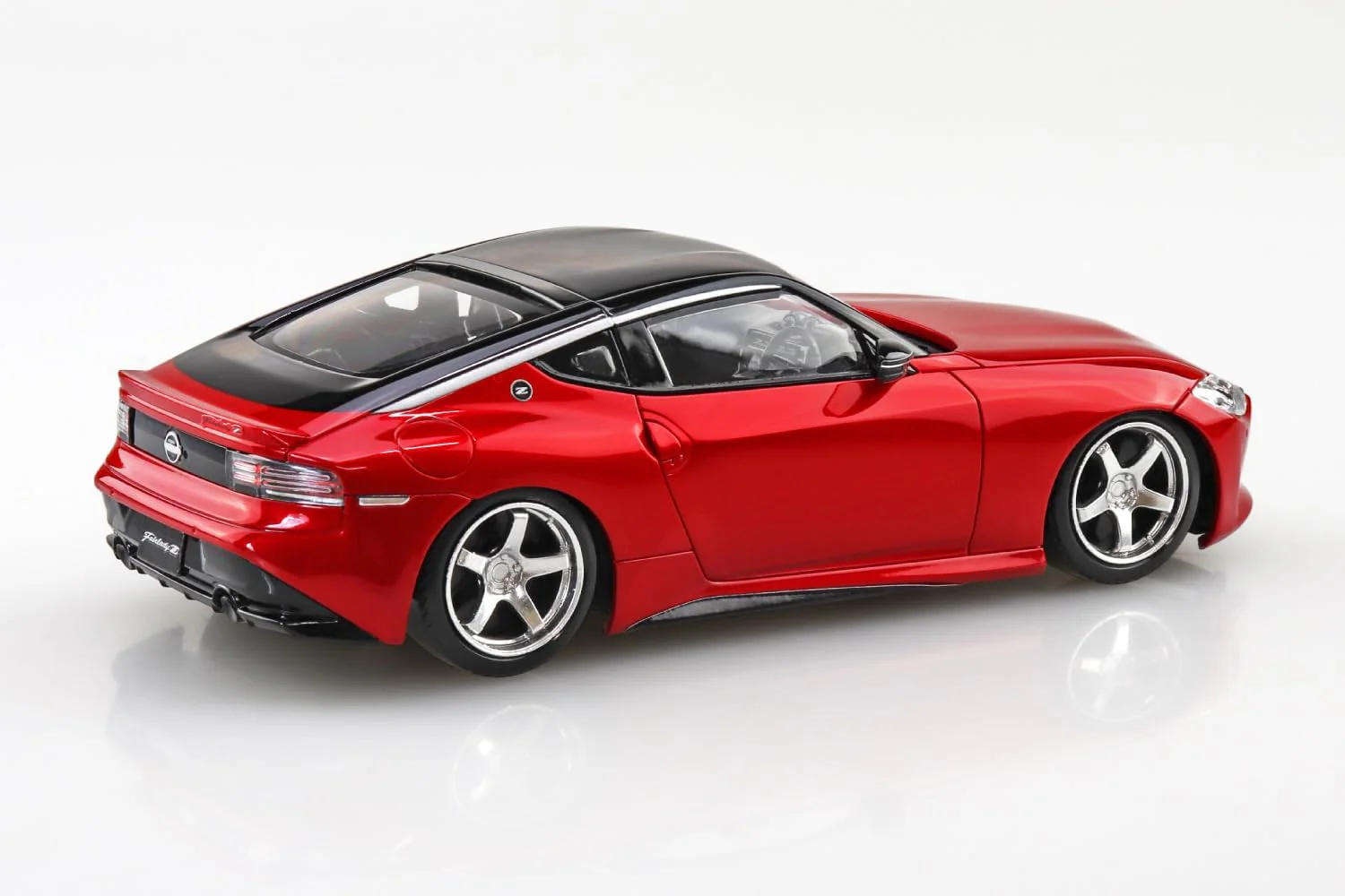 Aoshima 1/32 RakuPla Snap Kit No.17CU-CR RZ34 Fairlady Z Custom Wheel (Carmine Red) - Image 8