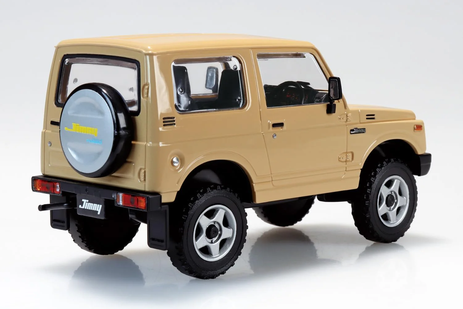 Aoshima 1/32 RakuPla Snap Kit No.18CU-KI Suzuki JA11 Jimny Custom Wheel (Khaki) - Image 3