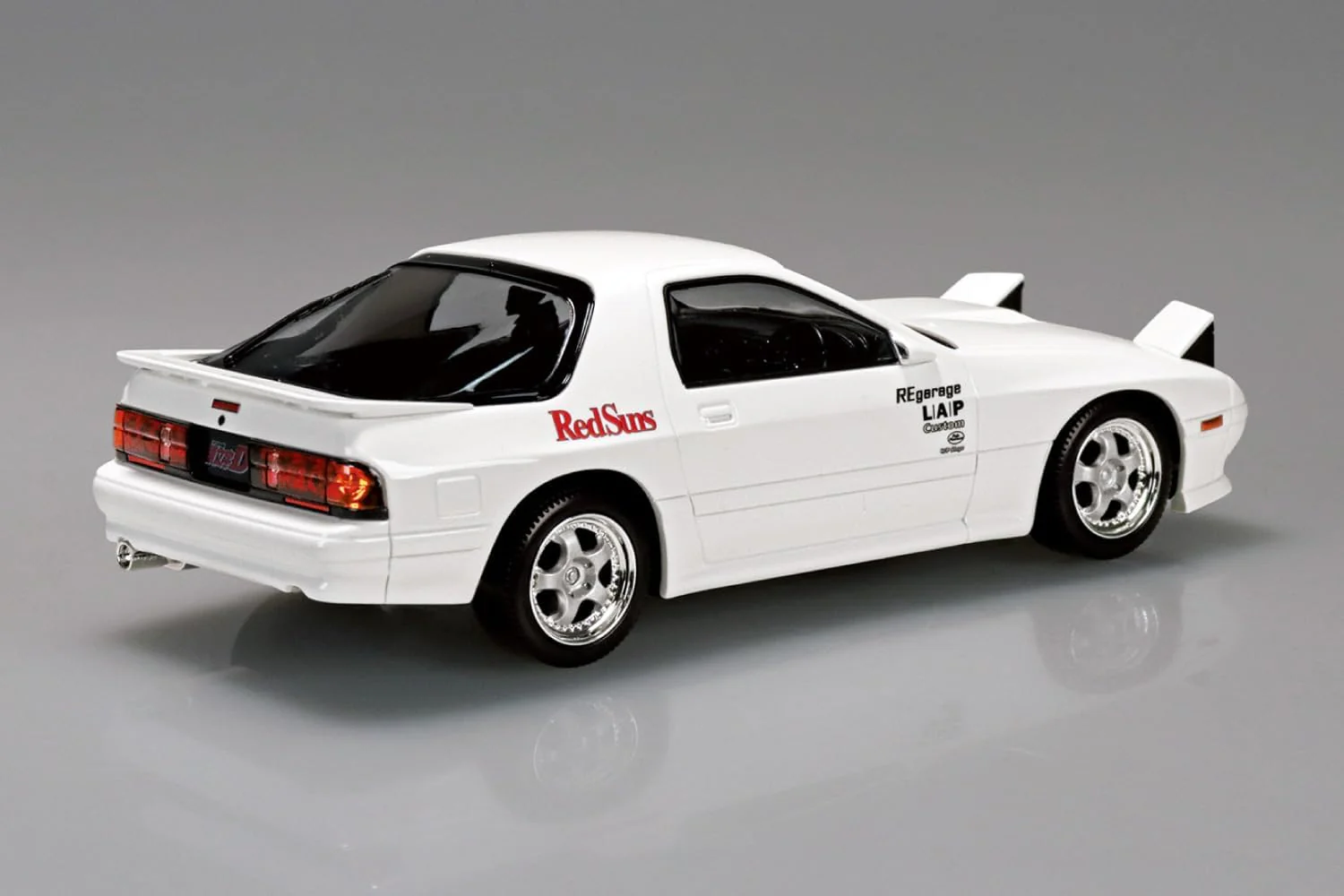 Aoshima 1/32 RakuPla Snap Kit No.CM-3 Initial D Ryosuke's FC - Image 5