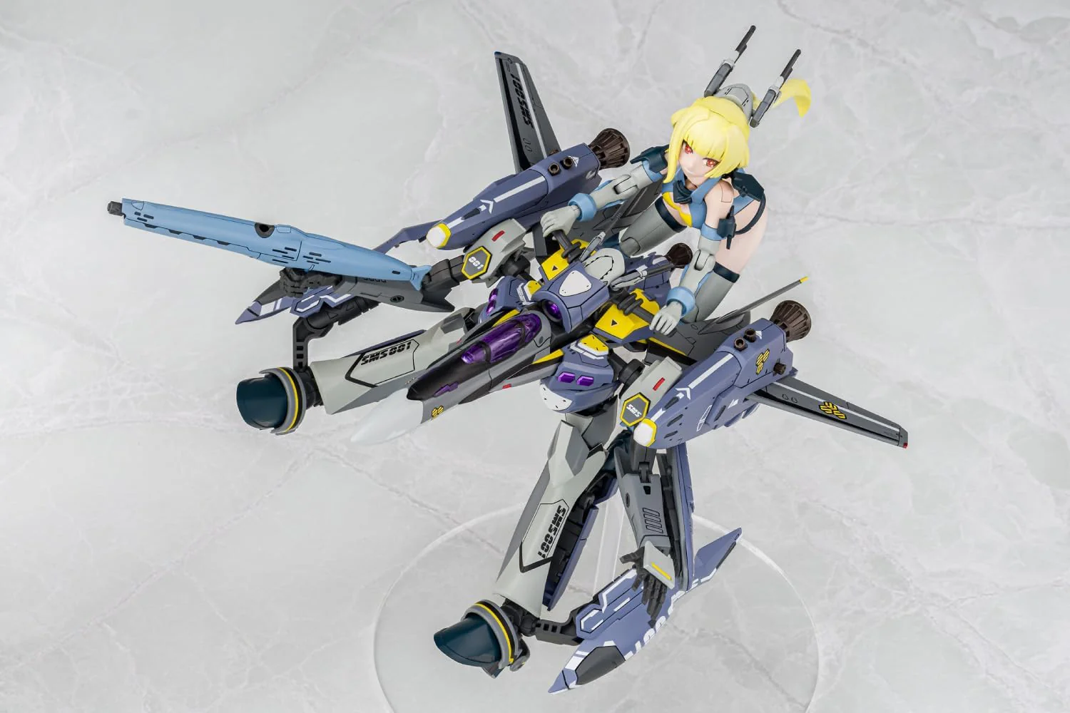 Aoshima V.F.G. MC-18 Macross F VF-25S Super Messiah - Image 17