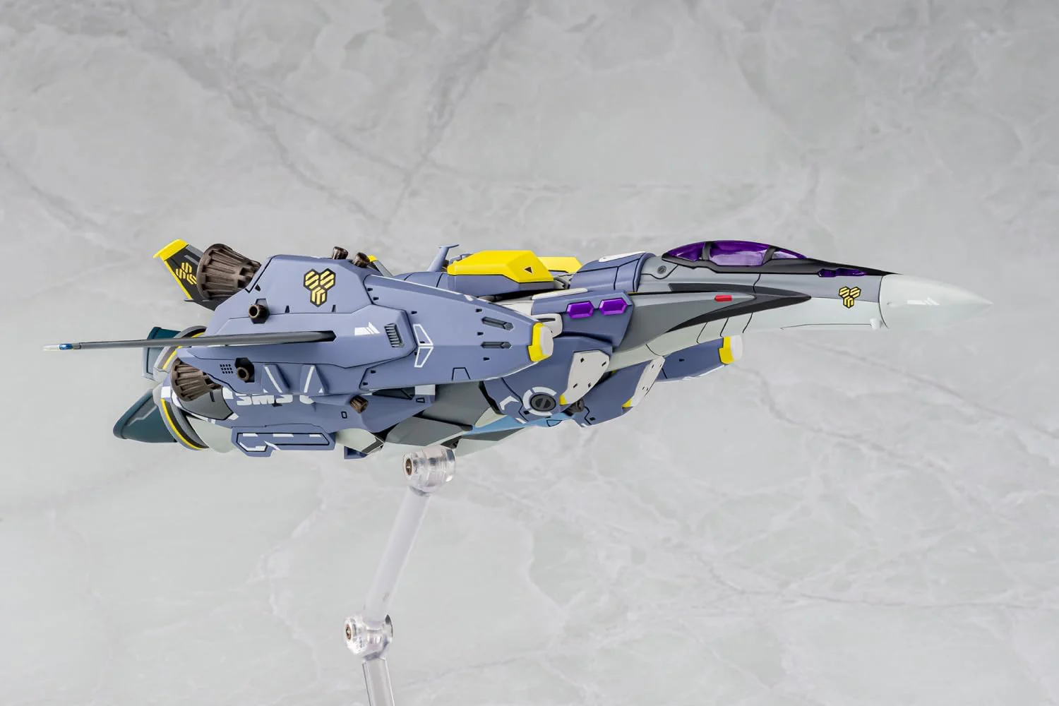 Aoshima V.F.G. MC-18 Macross F VF-25S Super Messiah - Image 20