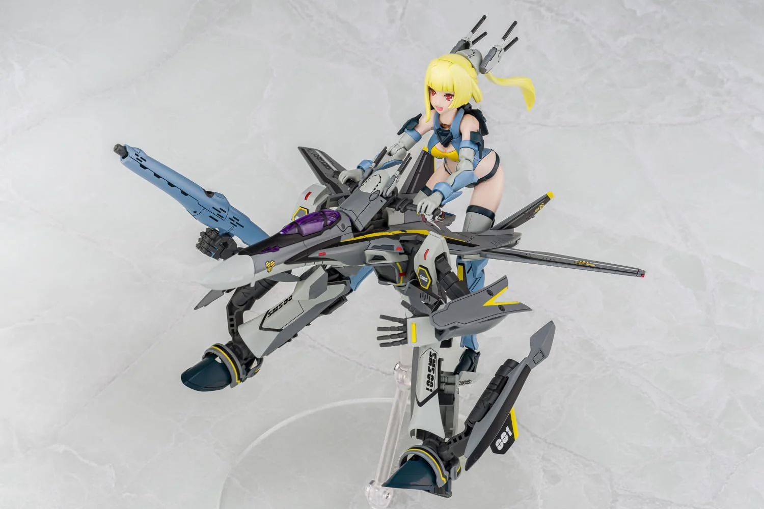Aoshima V.F.G. MC-18 Macross F VF-25S Super Messiah - Image 24