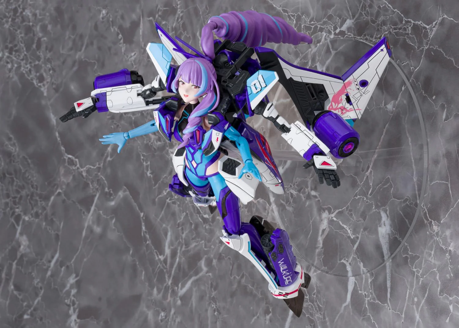 Aoshima V.F.G. No.MC-17 Macross Delta VF-31J Siegfried Mikumo Guynemer - Image 25