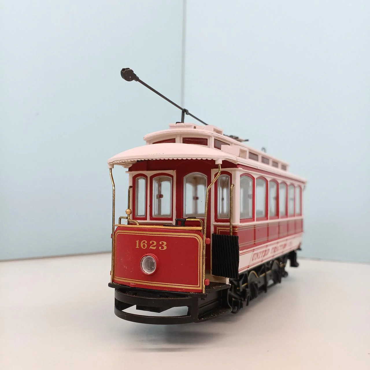 BACHMANN CLOSEDSTREETCAR UNITEDTRACTION - Image 2