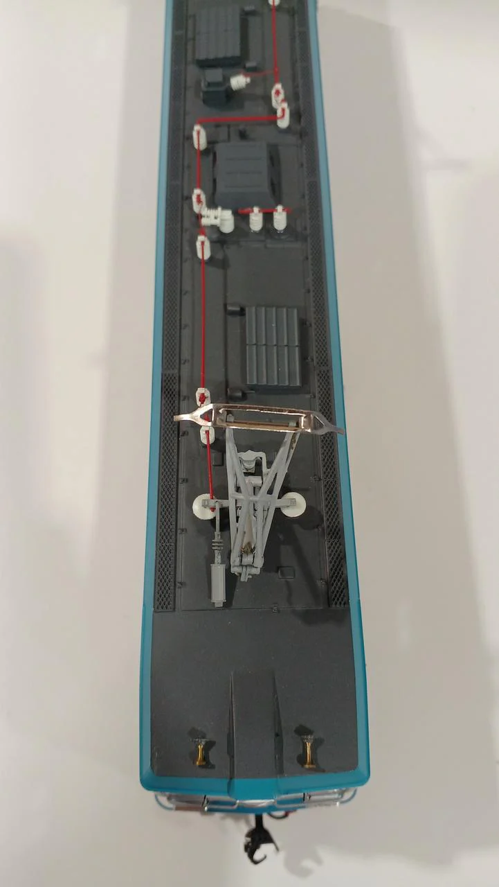 BACHMANN HO Gauge China SS3 Electric Locomotive - Image 2