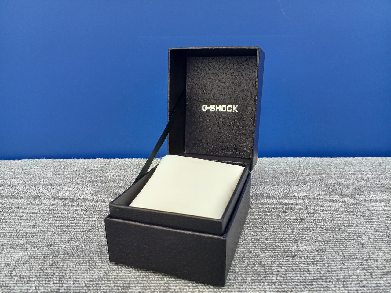 CASIO [Eikichi Yazawa] Suntory Premium Malts Limited Edition DW5600 VT [Eikichi Yazawa] - Image 9