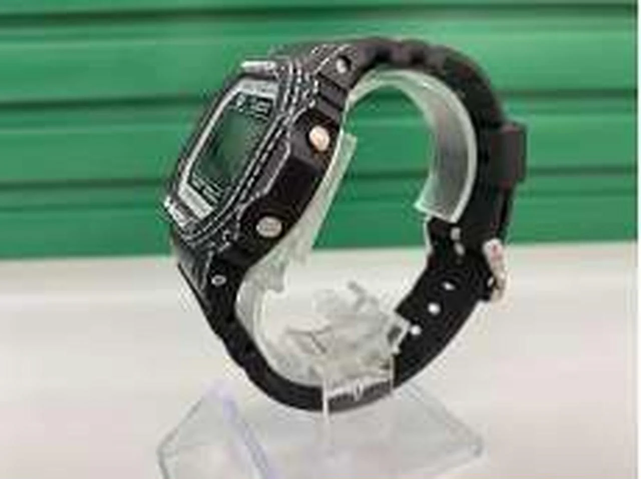CASIO G-SHOCK 5600 Series DW-5600RGM - Image 2