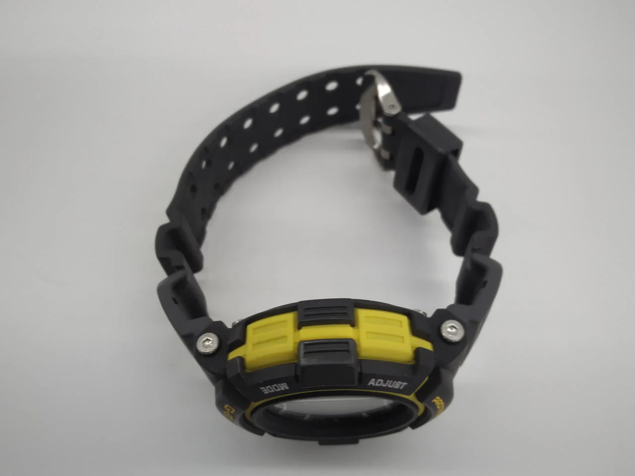 CASIO G-SHOCK AW-570 - Image 4