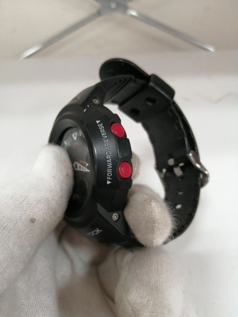 CASIO G-SHOCK AWG-500J - Image 2