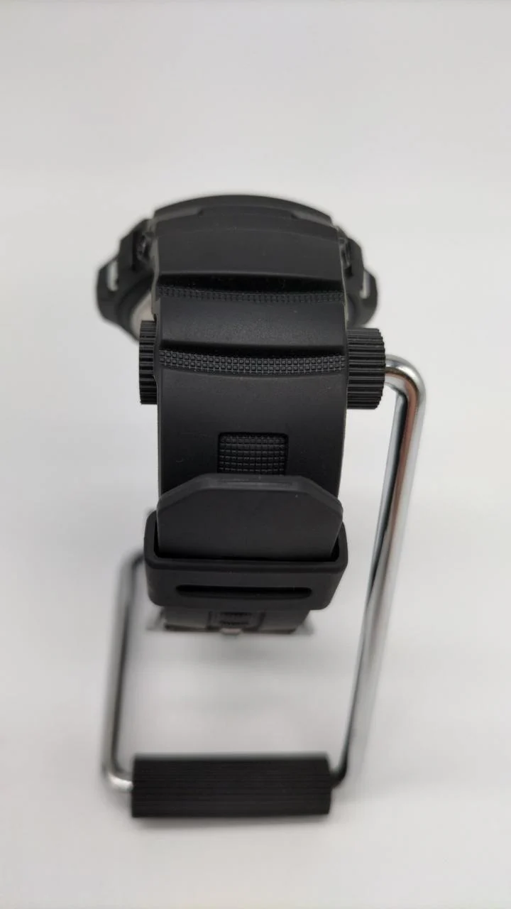 CASIO G-SHOCK AWG-M100 - Image 3