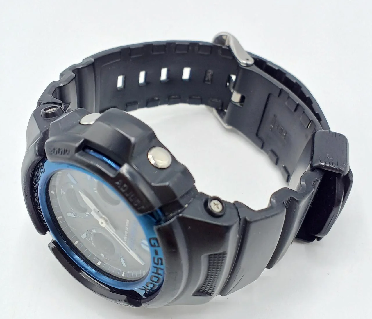CASIO G-SHOCK AWG-M100 - Image 4