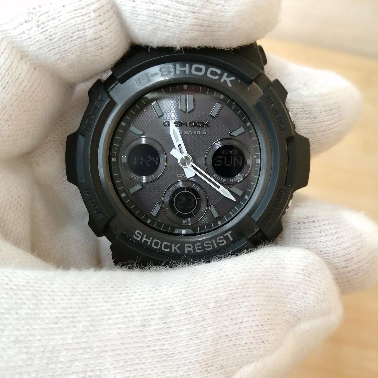 CASIO G-SHOCK AWG-M100B-1AER - Image 6