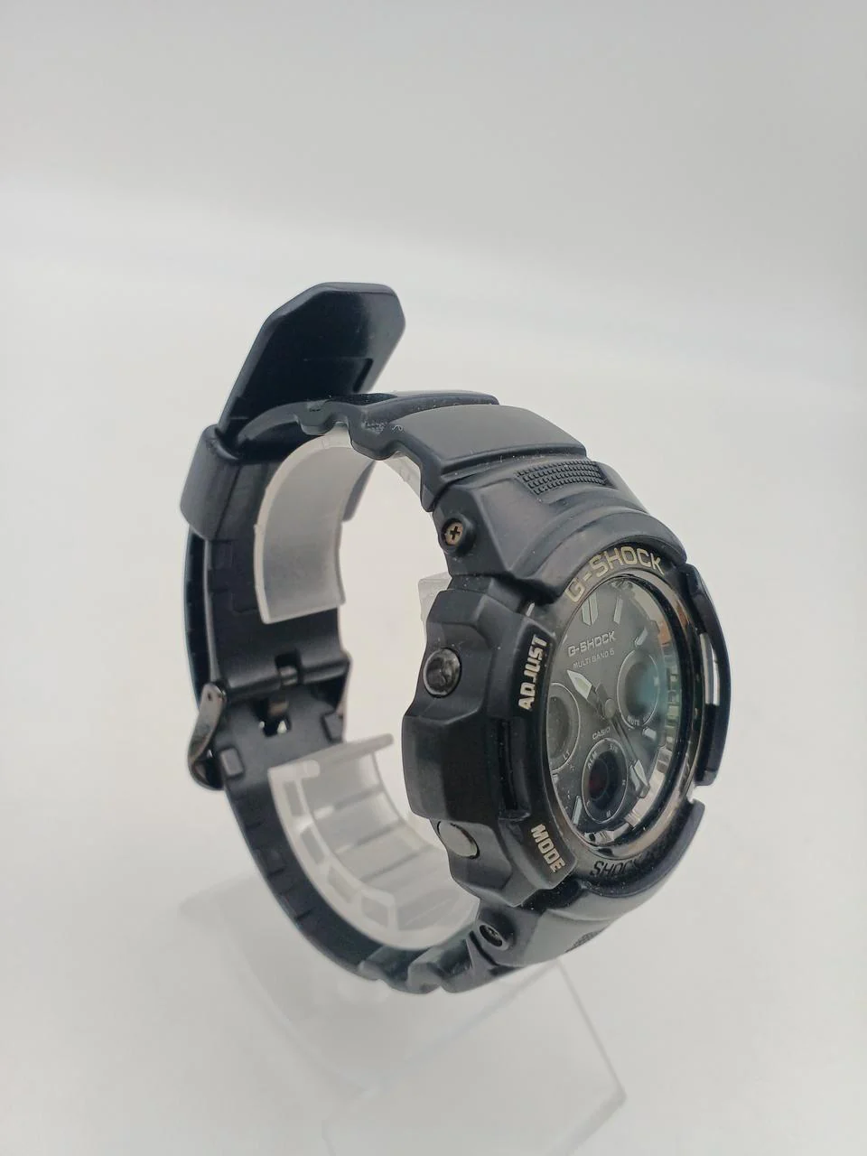 CASIO G-SHOCK AWG-M100BW - Image 2