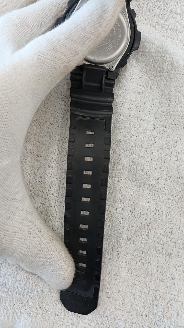 CASIO G-SHOCK AWG-M100F-1BJR - Image 4