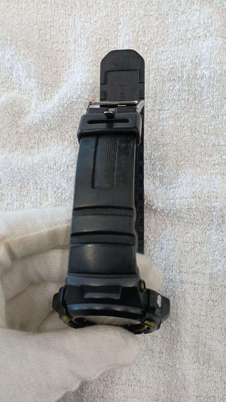 CASIO G-SHOCK AWG-M100F-1BJR - Image 6