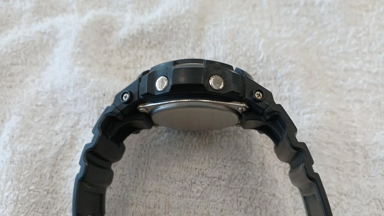 CASIO G-SHOCK AWG-M100F-1BJR - Image 8