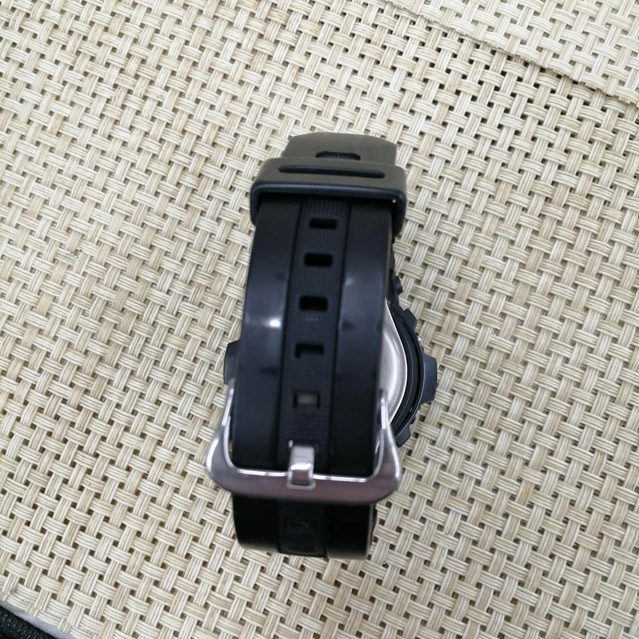 CASIO G-SHOCK AWG-M100SBB - Image 4