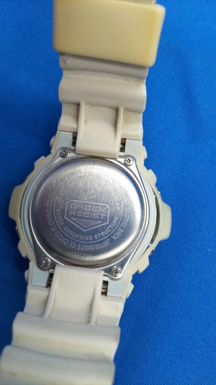 CASIO G-SHOCK AWG-M100SWB - Image 8