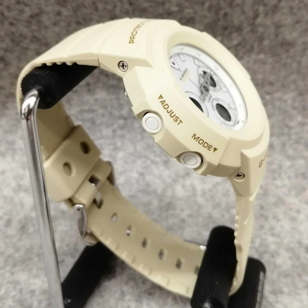 CASIO G-SHOCK AWG-M510SEW - Image 6
