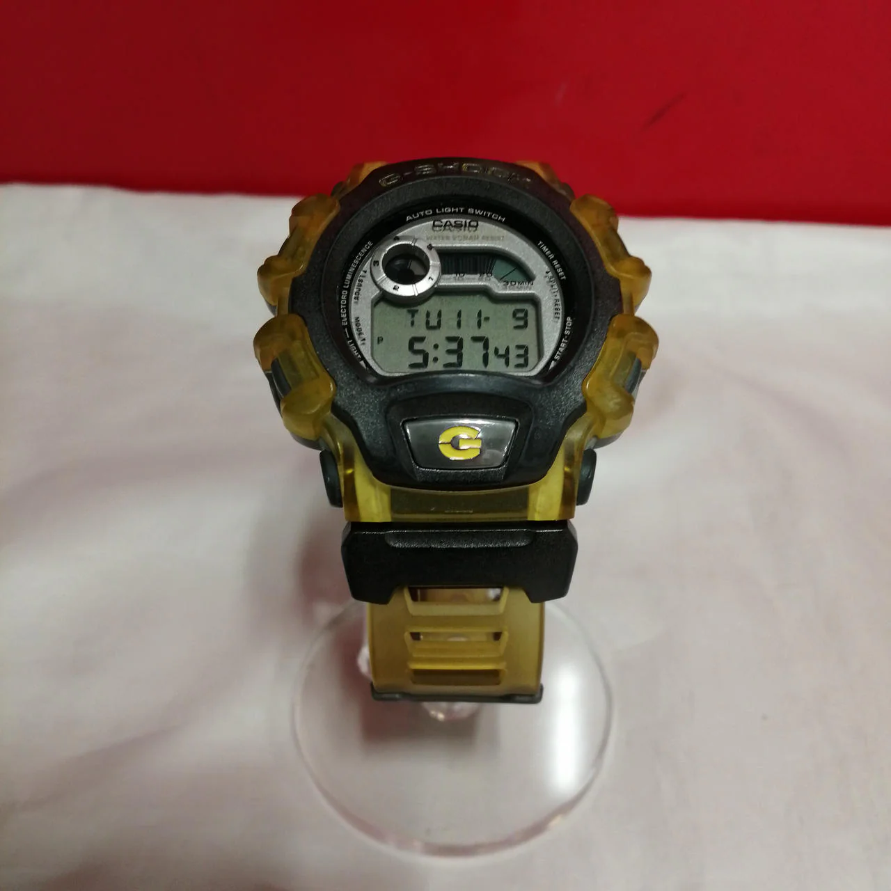 CASIO G-SHOCK C.YEL/DW-004