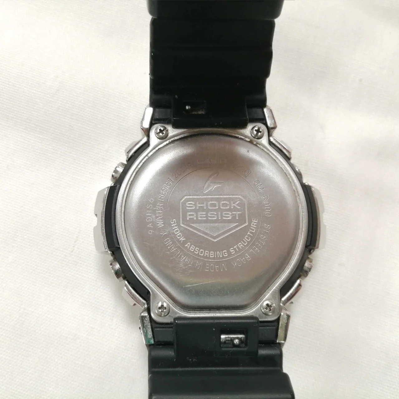 CASIO G-SHOCK CASIO GM-6900 Silver, with scratches - Image 6
