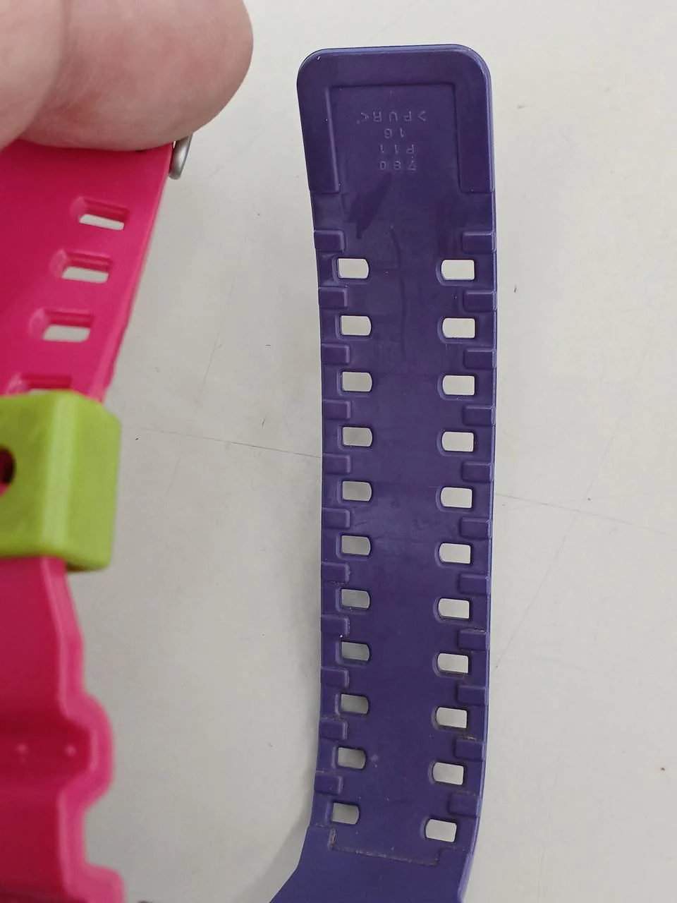 CASIO G-SHOCK Crazy Colors GA-110F - Image 18