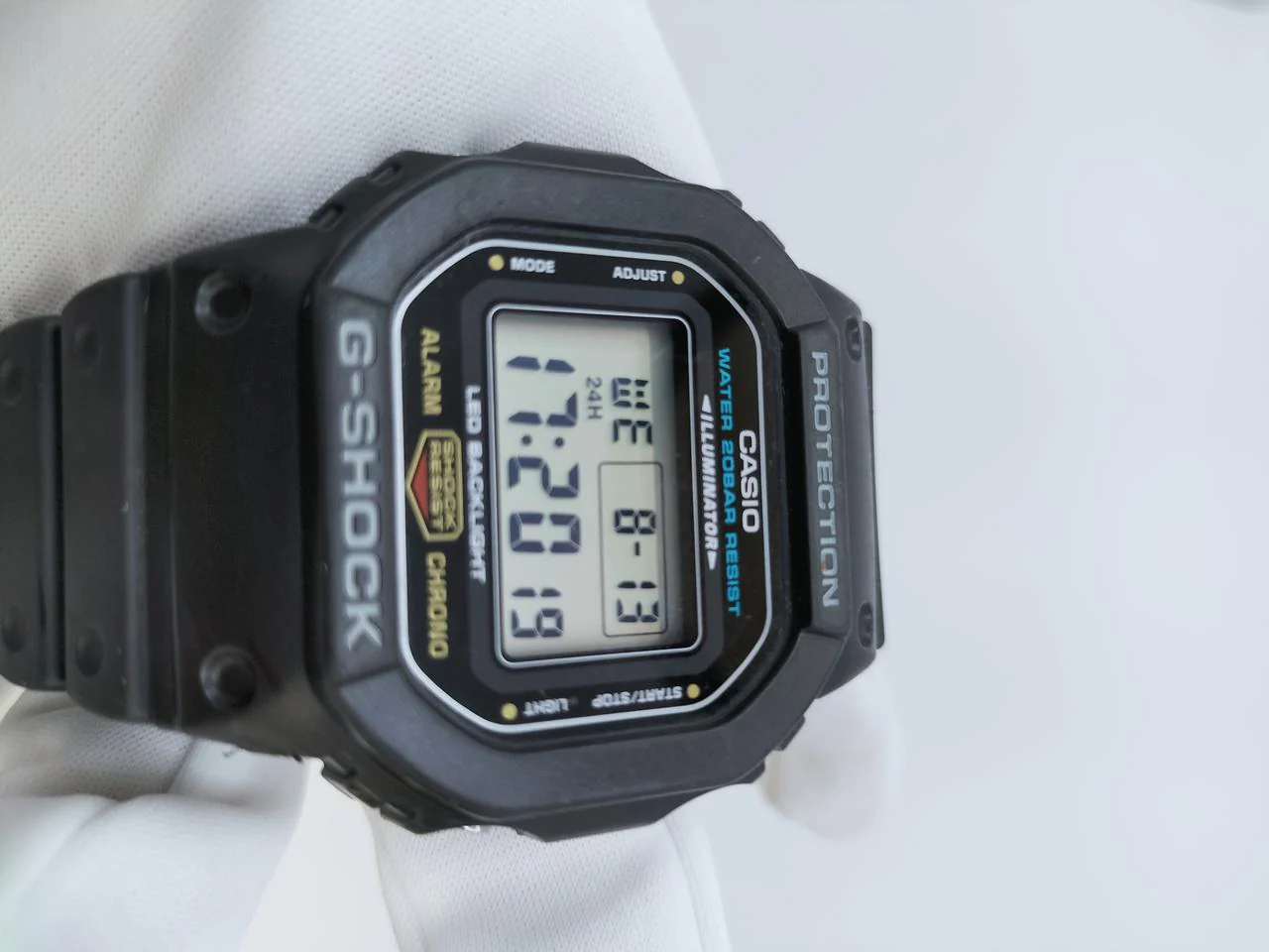CASIO G-SHOCK DW-5600E - Image 5