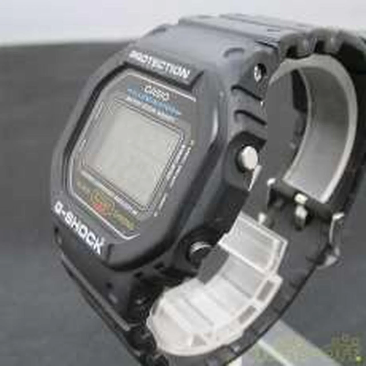 CASIO G-SHOCK DW-5600E - Image 3